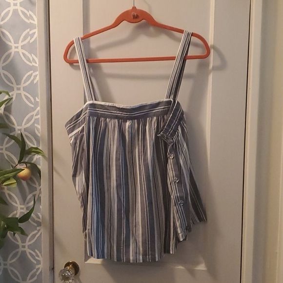 Universal Thread Tops - Blue stripe tank top